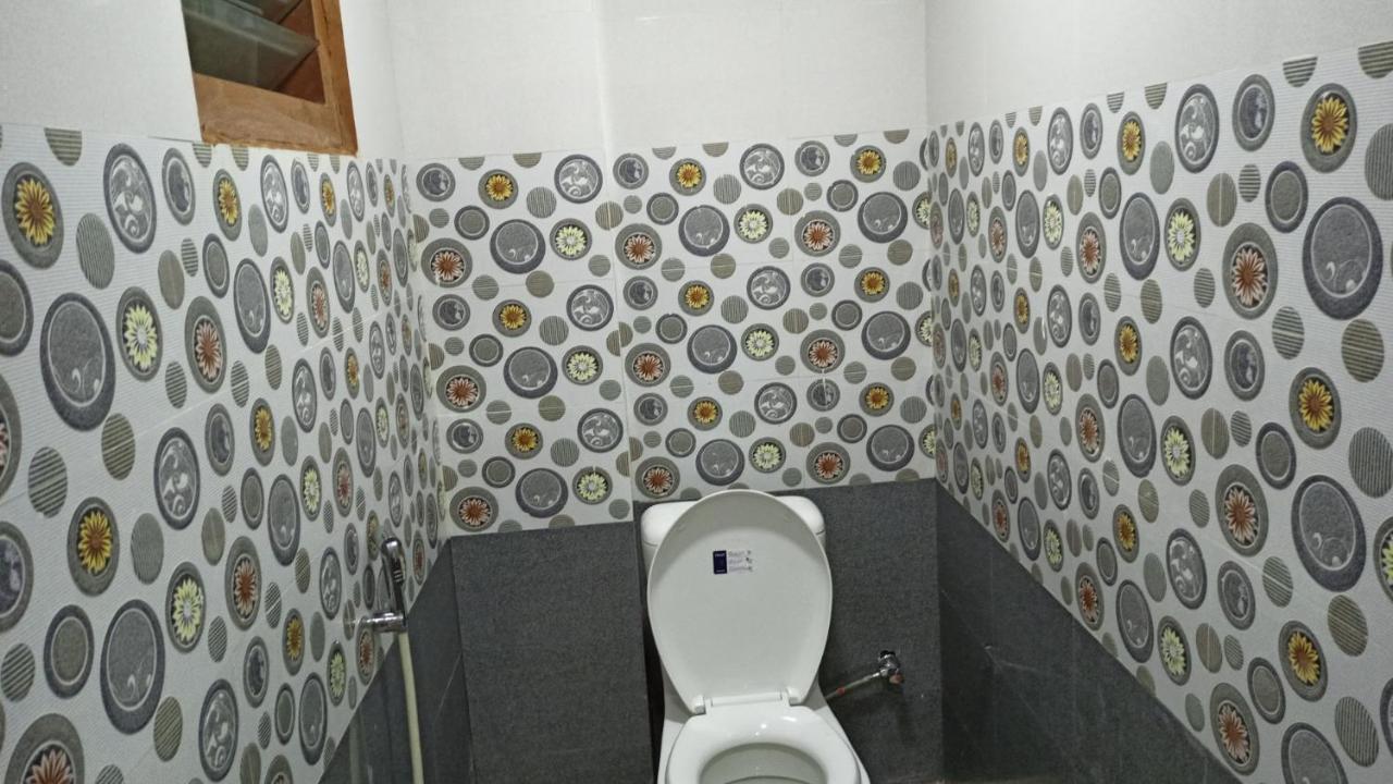 Aarthi Residency Hotel กาไรก์กูดี ภายนอก รูปภาพ