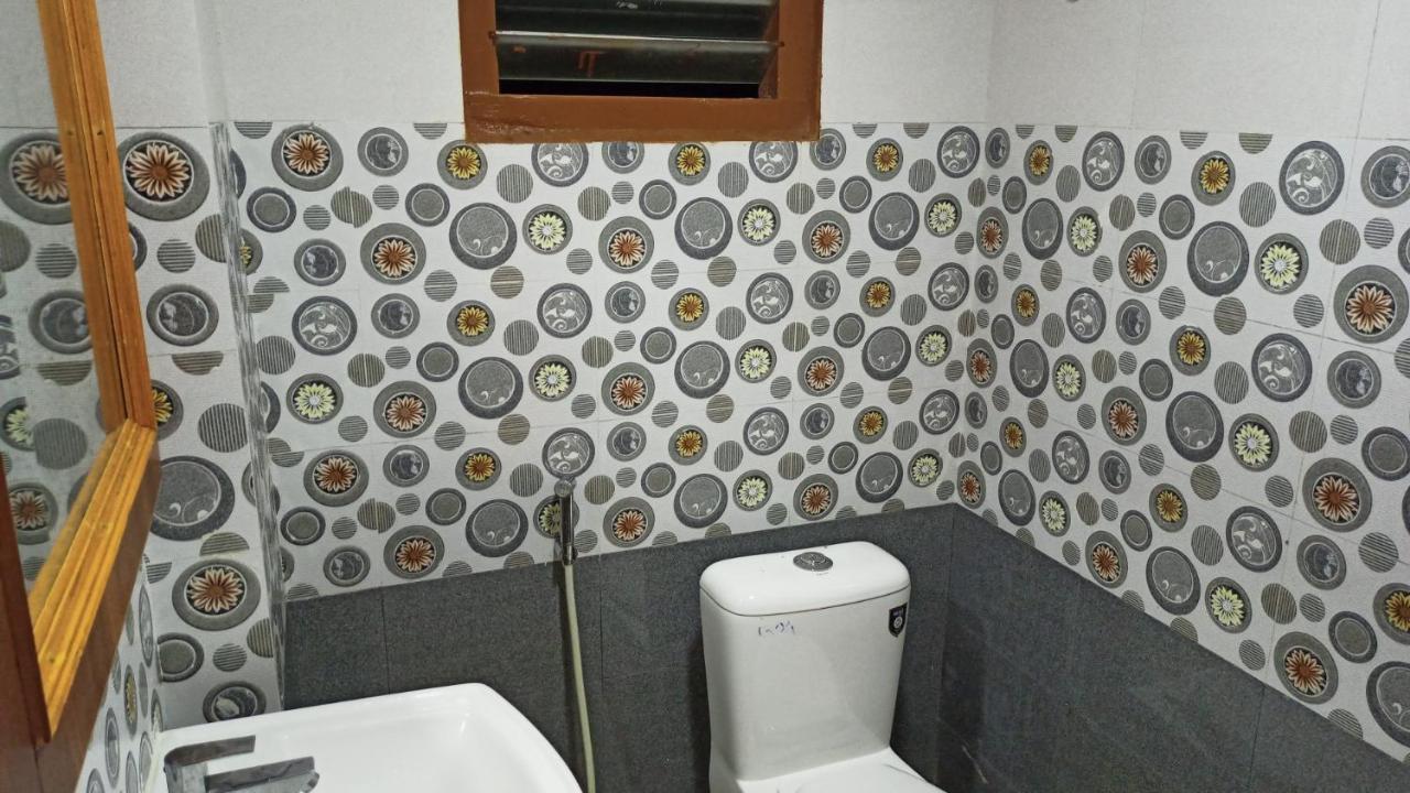 Aarthi Residency Hotel กาไรก์กูดี ภายนอก รูปภาพ
